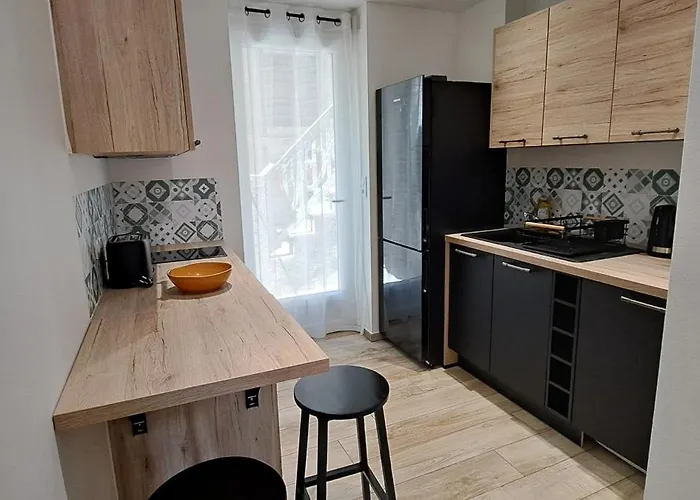 Neuf Casone - Trottel *